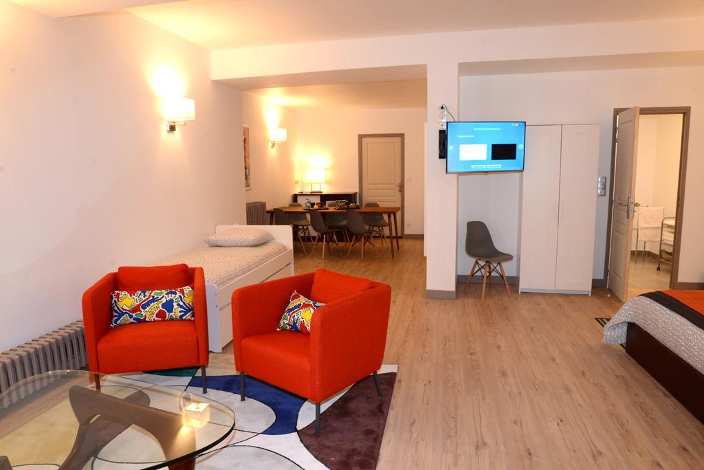 Les Chambres Panda Saint-Aignan  Εξωτερικό φωτογραφία